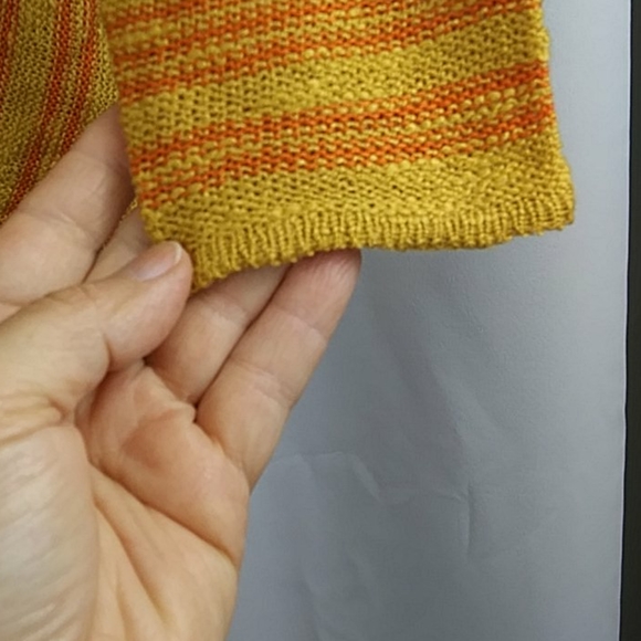 NY Collection sweater - Picture 3 of 8